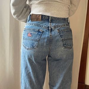 Vintage Polo Jeans. Ralph Lauren. Size 26/27. Straight leg, medium wash.